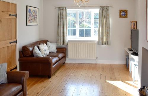 Bridport Casa | Woodbrook Cottage