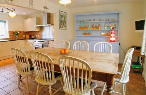 Bridport Casa | Woodbrook Cottage