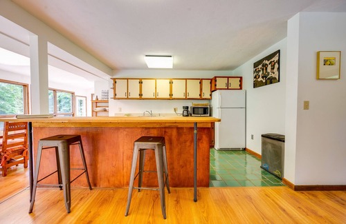 Newtown Casa | Wooded Getaway on Serene Brook ~ 50 Acres of Privacy!