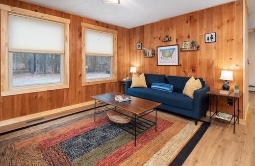 Center Conway Casa | Wooded Wonderland with private wood fired Sauna!