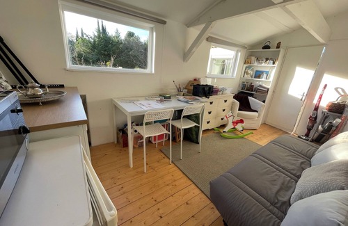 Tourrettes Chalet De Esquí | Wooden cottage, charming and bright for max 2 people + baby