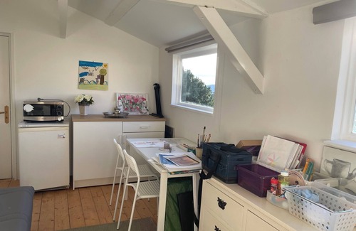 Tourrettes Chalet De Esquí | Wooden cottage, charming and bright for max 2 people + baby