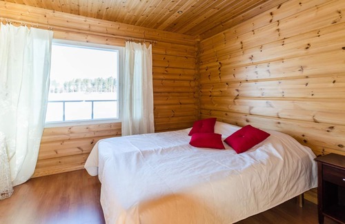 Haapalahti Casa | Wooden ecovilla by Interhome