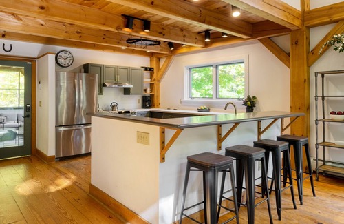 Monterey Cabina | Woodfall by AvantStay | Tons of Outdoor Space