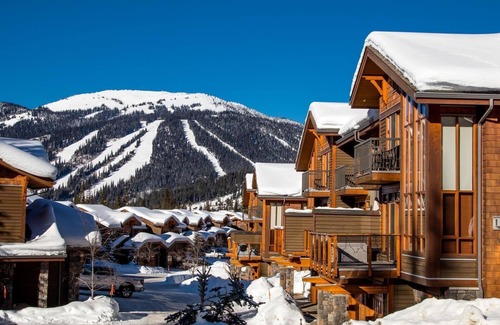 Sun Peaks Condominio | Woodhaven #16 By Bear Country