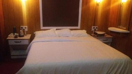 Pudumund Hotel | Woodhouse By BOB