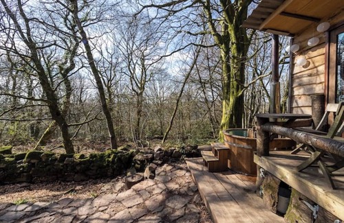 Lydney Cabina | Woodland Hideawayhut, Wye valley Forest of Dean