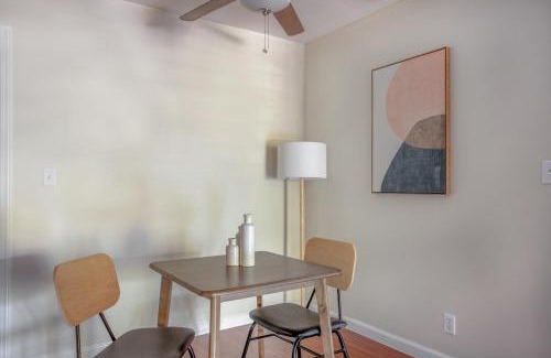 Woodland Hills Apartamento | Woodland Hills 1BR w pool gym nr Warner center LAX-893