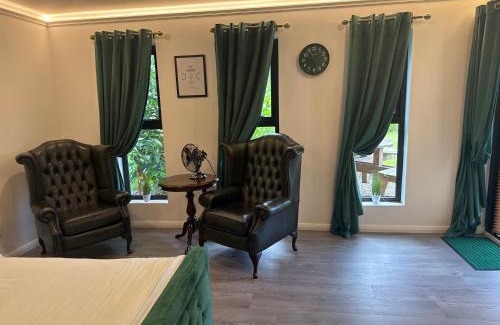 Londonderry Apartamento | Woodland lodge green room