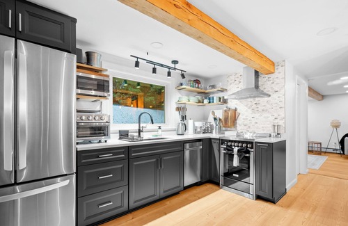 Barkhamsted Casa | Woodland Retreat 4-Bedroom with Hot Tub, Fire Pit, and Woodstove