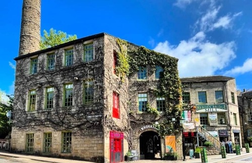 Hebden Bridge Casa | Woodland View by the Canal Hebden Bridge