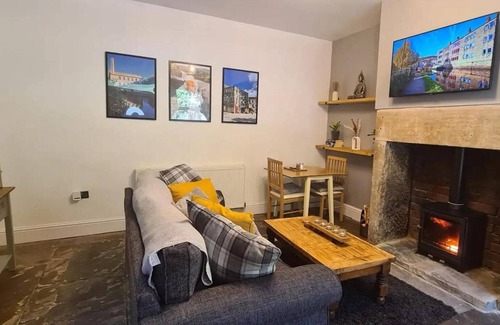 Hebden Bridge Casa | Woodland View by the Canal Hebden Bridge