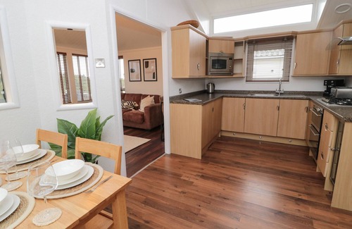 Swarland Cabaña | WOODLAND VIEW LODGE, pet friendly, luxury holiday cottage in Felton