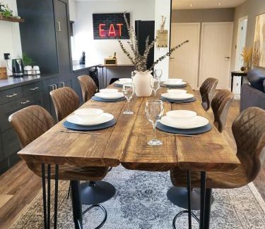 Whitney-on-Wye Casa | Woodland View Retreat - Luxury Stay, Endless Fun