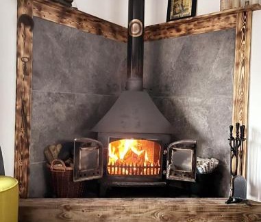 Whitney-on-Wye Casa | Woodland View Retreat - Luxury Stay, Endless Fun