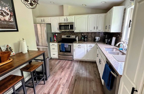 Mount Marion Casa | Woodland Whimsy a private escape w/ hot tub, pool, sunroom on 3 acres