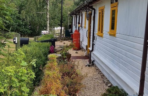 Whiteness Cabaña | Woodlands Cottage Retreat in Garve