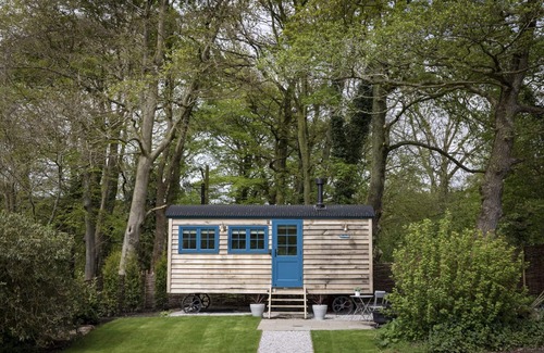 Baslow Cabaña | Woodlands Shepherd's Hut/Chatsworth Estate