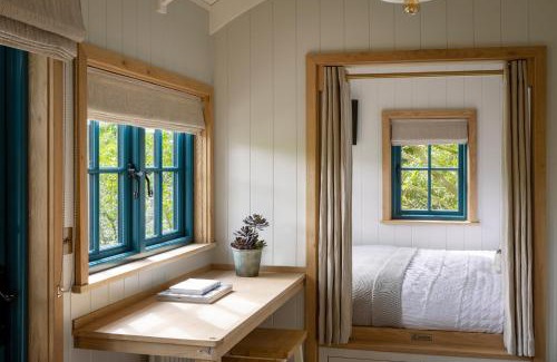 Baslow Casa | Woodlands Shepherds HutChatsworth Estate