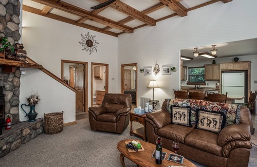Cloudcroft Chalet De Esquí | Woodlands Way Chalet- A cozy get-away in Cloudcroft NM.