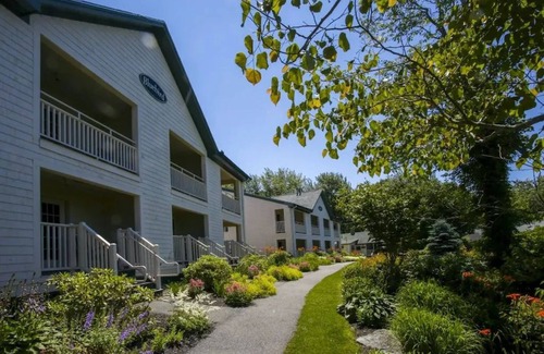 Boothbay Harbor Cabina | WoodlandView Ldg | Porch + Garden | No Hidden Fees