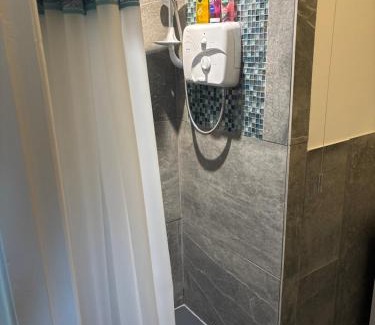 Knockaderry Cross Roads Casa | Woodleigh Happy House