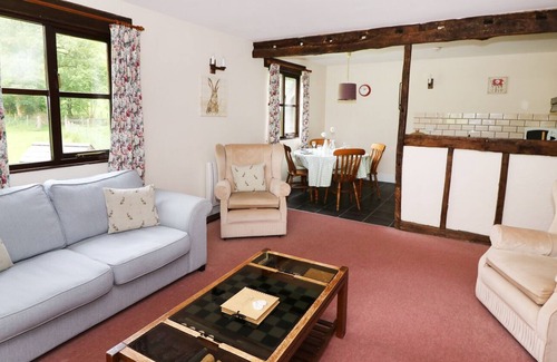 Builth Wells Apartamento | WOODPECKER 2, casa de campo de vacaciones en Llanafan Fawr, Ref 951511