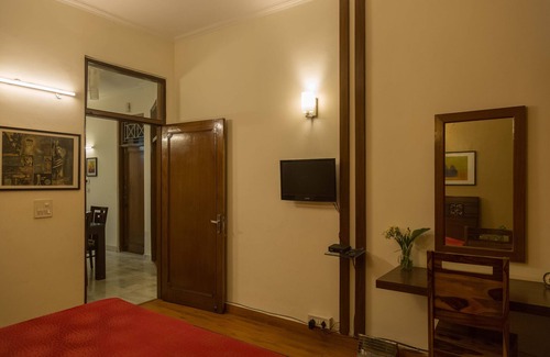 Kharera Cama Y Desayuno | Woodpecker BNB Hauz Khas