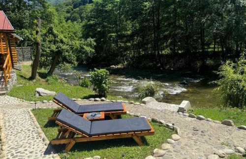 Riu de Mori Casa | Woods Retreat