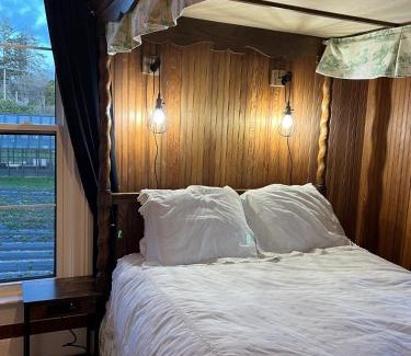 Sooke Cama Y Desayuno | Woodside Farm Country Inn