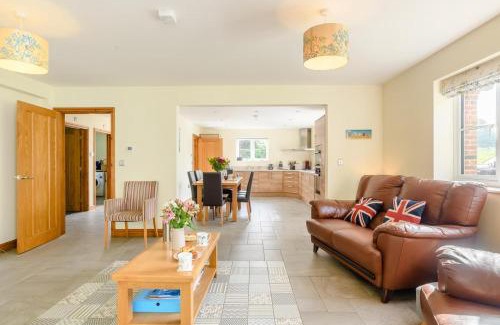 Aldborough Casa | Woodside