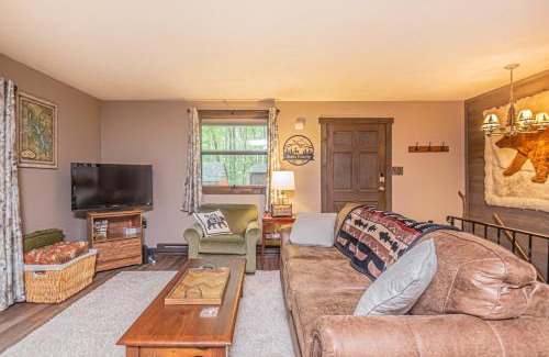 McHenry Casa | Woodside Retreat