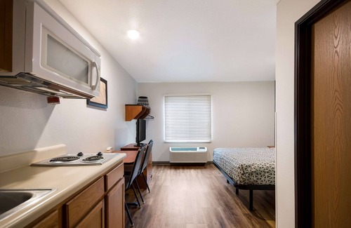 Augusta Hotel | WoodSpring Suites Augusta Riverwatch