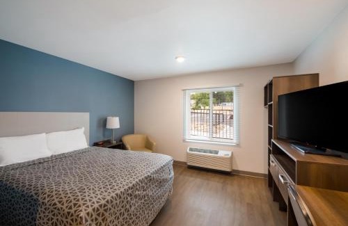 Walnut Creek Business Park Hotel | WoodSpring Suites Austin Central