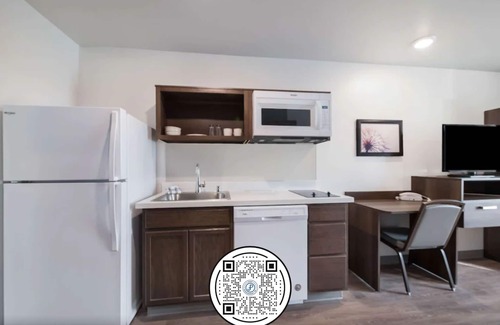 Plano Hotel | WoodSpring Suites Dallas Plano Central Legacy Drive