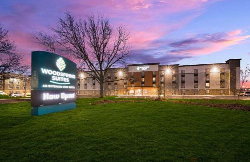 Dearborn Hotel | WoodSpring Suites Dearborn Detroit