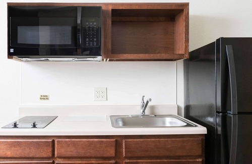 Lafayette Hotel | WoodSpring Suites Lafayette