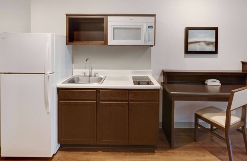 Las Colinas Hotel | WoodSpring Suites Las Colinas - Northwest Dallas