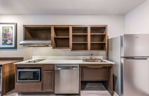 Linden Hotel | WoodSpring Suites Linden
