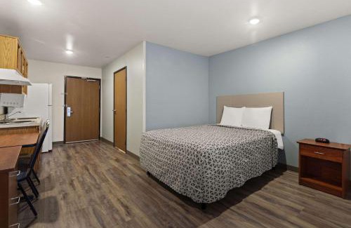 Macon Hotel | WoodSpring Suites Macon West I-475