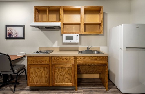 Macon Hotel | WoodSpring Suites Macon West I-475