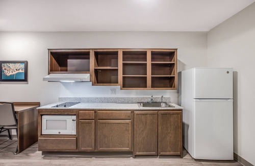Smyrna Hotel | WoodSpring Suites Smyrna-La Vergne