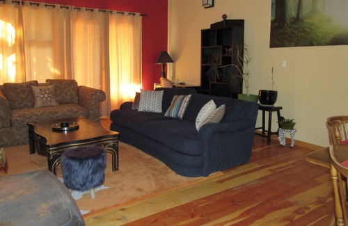 Crestone Casa | Woodstock-Un hermoso apartamento abierto, lleno de luz