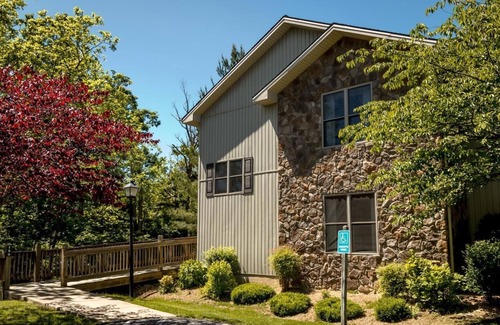 McGaheysville Condominio | Woodstone at Massanutten 1br suite, Saturday check-in