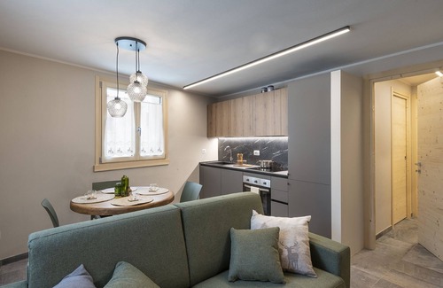 Vione Apartamento | WoodStone ECOLodge - One Bedroom Apartment, Sleeps 4