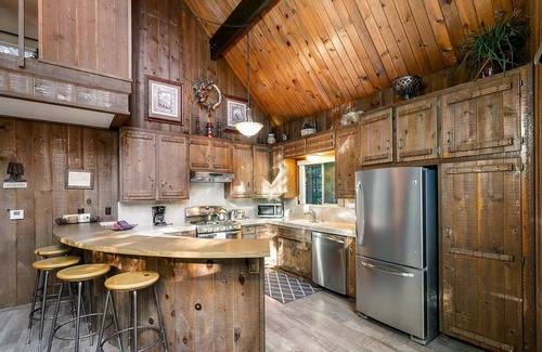 Lake Arrowhead Casa | Woodsy 'a' Frame 3 Bedroom Cabin by RedAwning
