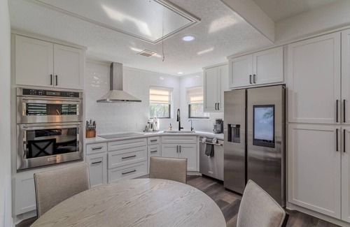 Lake Houston Casa | Woodsy Lakehouse Getaway