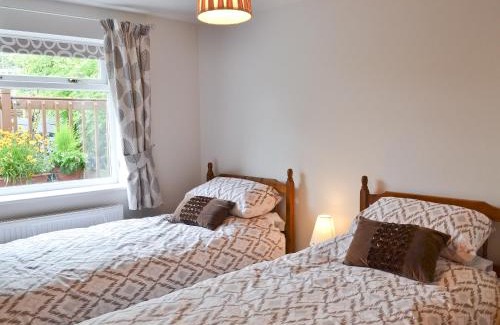 Cutthorpe Casa | Woodview Lodge