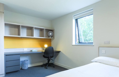 East Acton Hotel | Woodward Buildings