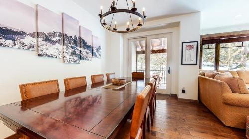 Woodwinds Casa | Woodwinds #1271 townhouse
